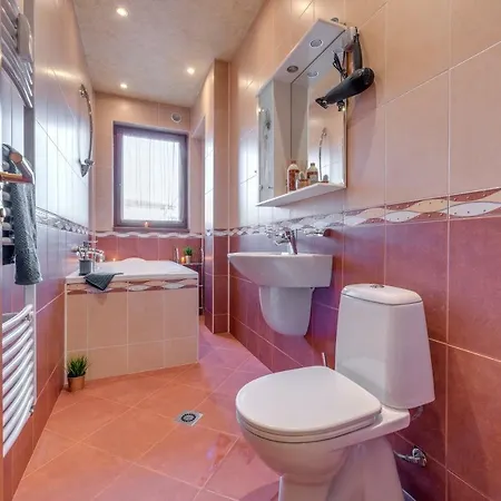 Charming And Artistic Matryoshka Place In Downtown Apartment